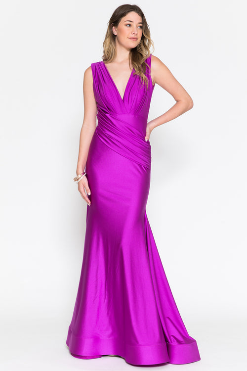 This beautiful stretchy gown features a draping waistband with a long train and open v-back. Pair this dress with sophisticated accessories to complete the look at your next prom or formal event.   ACE&nbsp;370