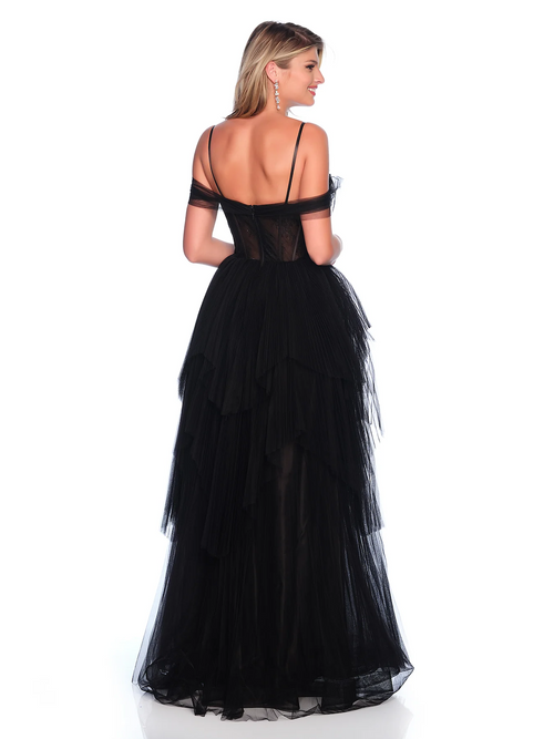 This dress features a sweetheart neckline with spaghetti straps and an off-the-shoulder detail. The skirt has layered tulle which creates volume for the A-line silhouette. This dress is playful and could be just the vibe for your next prom or formal event.

DJ 11854