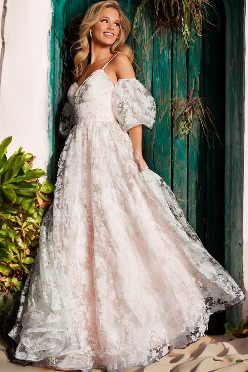 This elegant Jovani gown features a ballgown silhouette, a sweetheart neckline, floral print fabric and puff sleeves. This dress is perfect for a fun and playful prom look.&nbsp;

Jovani 37531A